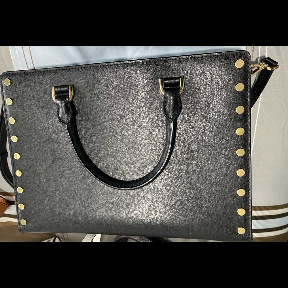 Michael Kors Purse - Picture 4 of 5